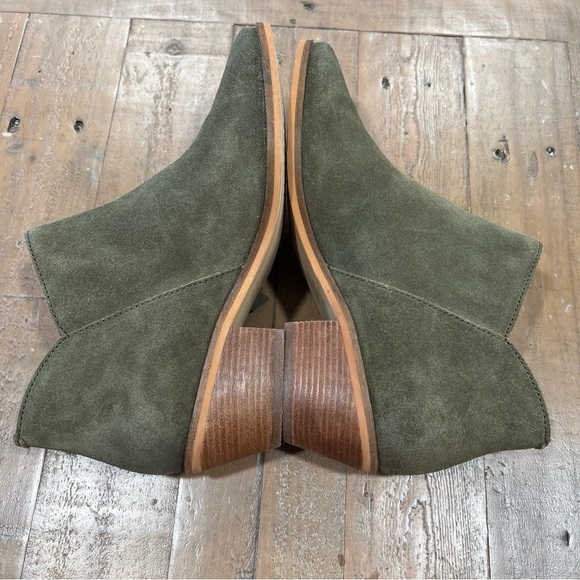 Cole Haan Gracy Grandpro Ankle Boots Green Suede Zipper Booties Women’s 8.5 - Picture 5 of 9